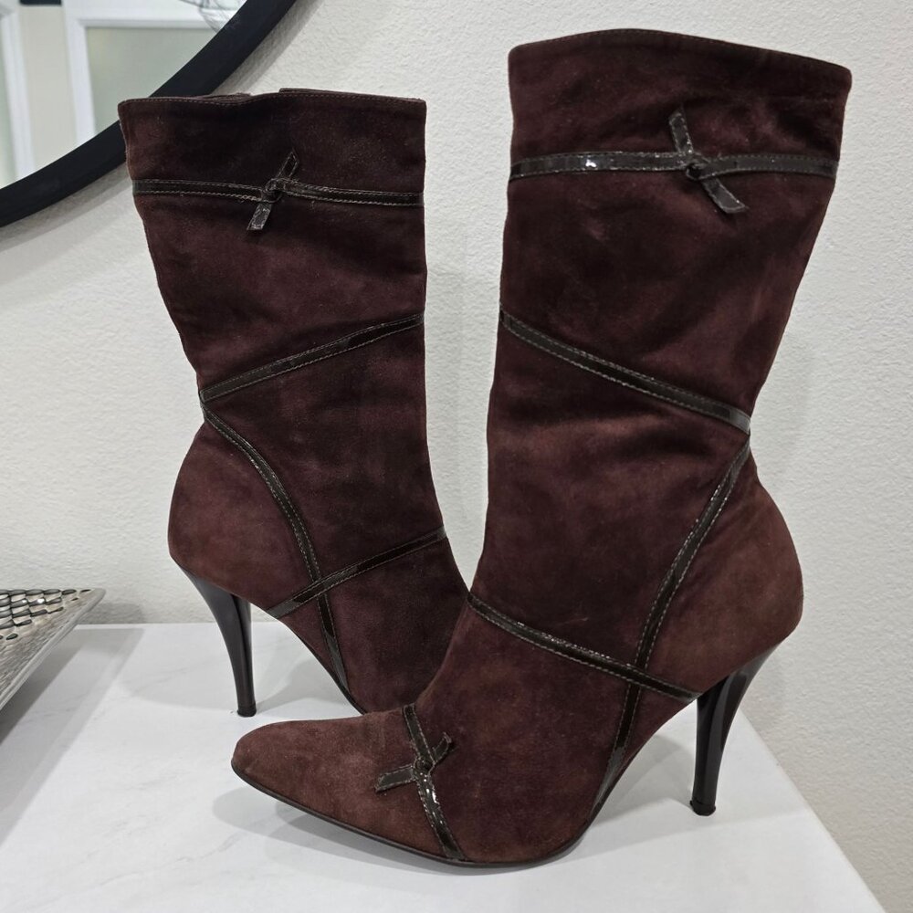 BCBG Paris โฆ Brown Suede Heeled Boots โฆ Stiletto Zipper Strap Detail Size 8 - Picture 3 of 16